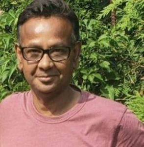 Meet your Posher, Moazzam